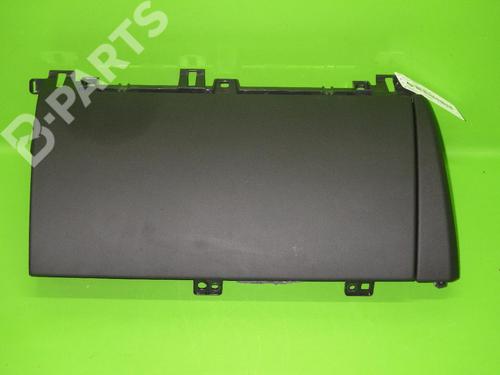 Used Glove box JAGUAR XF I (X250) 2.2 D (200 hp) 6393111