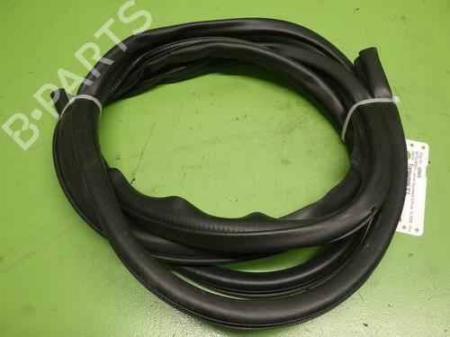 Used Rubber door seal Rubber door seal MITSUBISHI LANCER VIII Sportback (CX_A) 1.8 DI-D (CX9A) (150 hp) 33998624 33998624