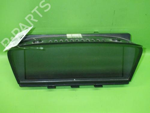 Used Display monitor BMW 5 Touring (E61) 525 d (177 hp) 22242427