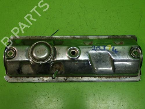 Used Valve cover VW POLO Coupe (86C, 80) 1.3 (55 hp) 30331954