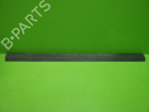 Trinnbrett Trinnbrett MERCEDES-BENZ VITO / MIXTO Van (W639) 111 CDI 4x4 (639.601, 639.603, 639.605) (109 hp) 33948520 33948520