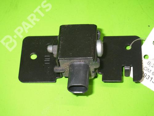 Used Electronic sensor MERCEDES-BENZ VIANO (W639) CDI 2.2 (639.711, 639.713, 639.811, 639.813, 639.815) (150 hp) 6379559