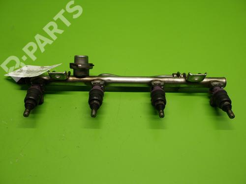 Used Injection rail MERCEDES-BENZ C-CLASS T-Model (S203) C 200 Kompressor (203.245) (163 hp) 6396863