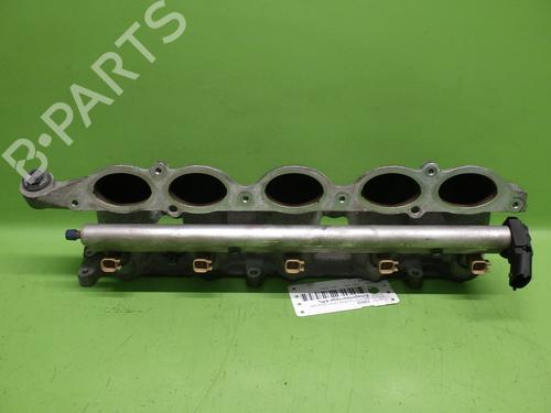 Rampa inyectora Rampa inyectora VOLVO S40 II (544) 2.4 (140 hp) 37431920 37431920