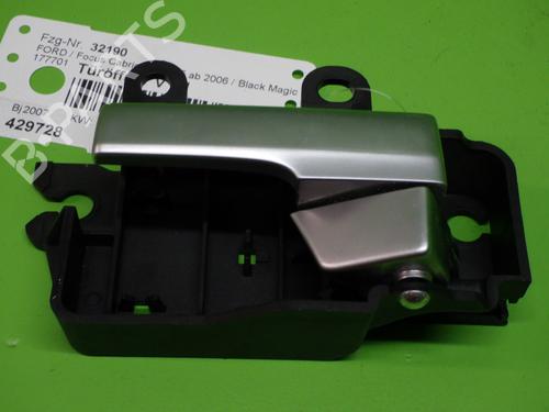 Used Front left interior door handle FORD FOCUS II Convertible 2.0 (145 hp) 28006831