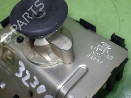 Tailgate lock FORD FOCUS I (DAW, DBW) 1.8 16V | BP30047033C101 