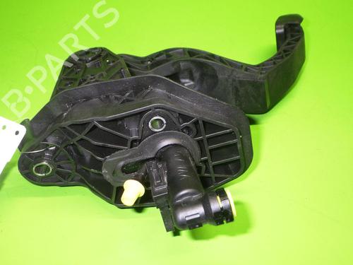 Clutch slave cylinder SKODA FABIA III (NJ3) 1.0 | BP14731169M113 