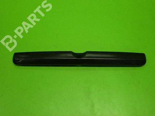 Used Tailgate handle OPEL ASTRA G CLASSIC Caravan (F35) 1.4 (F35) (90 hp) 6354723