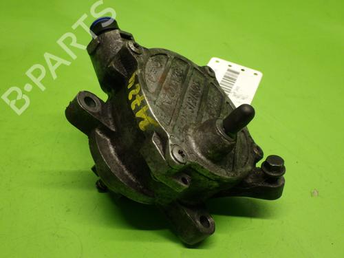 Used Vacuum pump VOLVO V70 III (135) D5 AWD (185 hp) 19162666