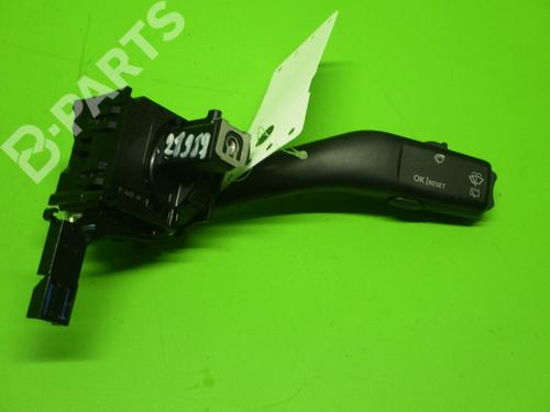 Used Steering column stalk VW TOURAN (1T1, 1T2) 2.0 TDI 16V (140 hp) 8252742