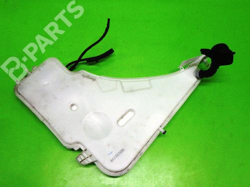 Used Windscreen washer tank BMW 1 (F20) 116 i (109 hp) 7013119