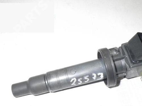 Used Ignition coil TOYOTA YARIS (_P9_) 1.0 VVT-i (KSP90_, KSP90R) (69 hp) 6354039