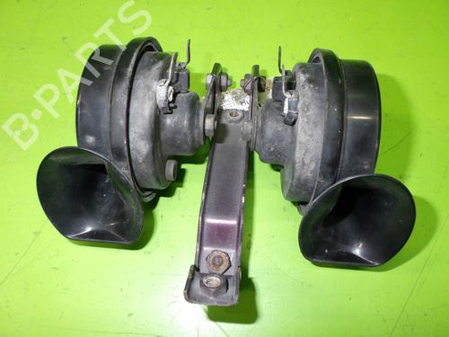 Used Horn MERCEDES-BENZ CLK (C208) CLK 230 Kompressor (208.347) (193 hp) 14744096