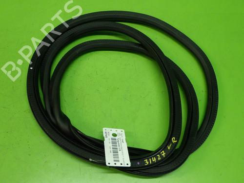 Rubber door seal OPEL INSIGNIA B Grand Sport (Z18) 2.0 CDTi (68) | BP27350843C142