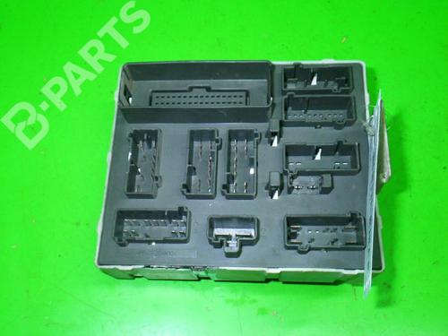 Fuse box FORD FOCUS I Turnier (DNW) 1.8 TDCi | BP6370136E1 