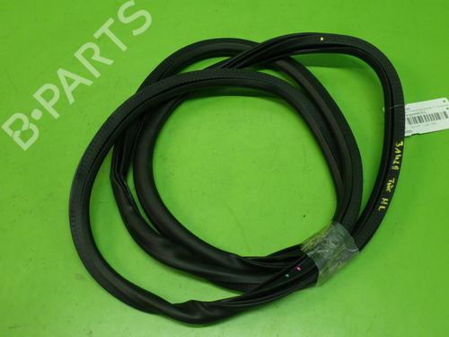 Rubber door seal OPEL INSIGNIA B Grand Sport (Z18) 1.5 (68) | BP27645681C142 