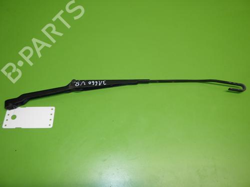 Used Front windshield wiper arm VW POLO (6N2) 1.4 (60 hp) 17760912