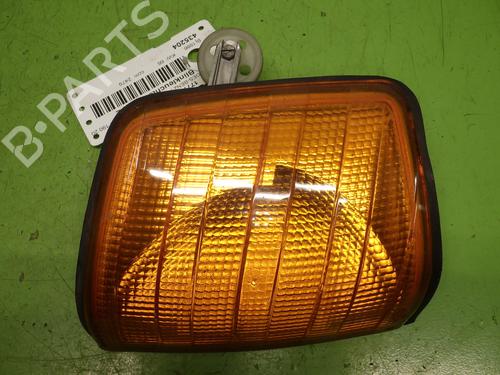 Used Right front indicator MERCEDES-BENZ 190 (W201) D 2.5 (201.126) (90 hp) 29757849