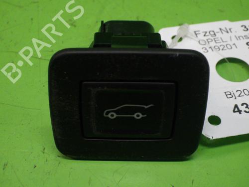 Used Switch OPEL INSIGNIA B Sports Tourer (Z18) 1.5 (35) (140 hp) 29016883