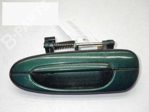 Venstre bagtil udvendigt håndtag MAZDA 626 V Hatchback (GF) 2.0 (GFEP) (115 hp) 6354240