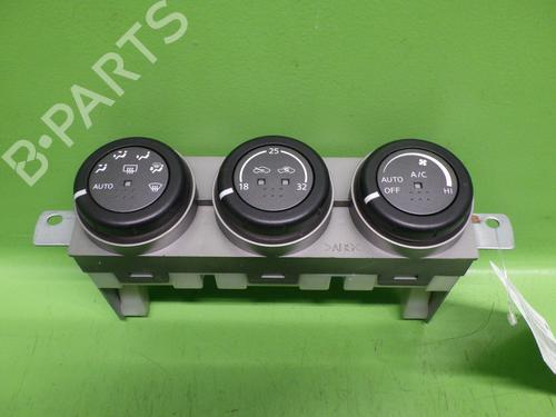 Commande Chauffage NISSAN X-TRAIL I (T30) 2.5 4x4 (165 hp) 28176451