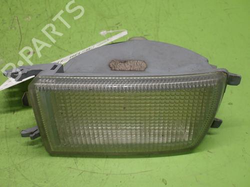 Clignotant avant gauche VW VENTO (1H2) 1.8 (90 hp) 30047057
