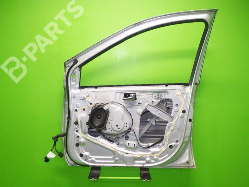 Right front door NISSAN ALMERA TINO (V10) 2.2 dCi | BP9622105C3 