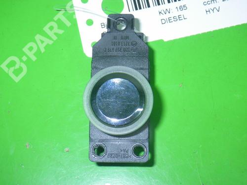 Used Switch VW PHAETON (3D1, 3D2, 3D3, 3D4, 3D6, 3D7, 3D8, 3D9) 3.0 V6 TDI 4motion (224 hp) 6367456
