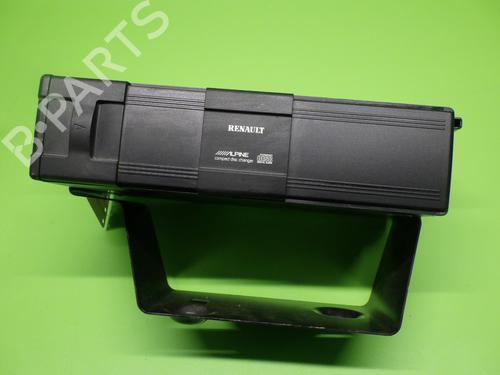 Used Electronic module RENAULT LAGUNA II Grandtour (KG0/1_) 2.0 16V IDE (KG0N) (140 hp) 22749688