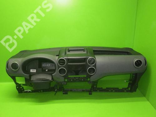 Dashboard CITROËN BERLINGO MULTISPACE (B9) 1.6 HDi 75 / BlueHDi 75 (75 hp) 8231LQ