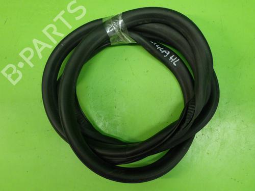 Used Rubber door seal OPEL INSIGNIA B Grand Sport (Z18) 2.0 4x4 (68) (260 hp) 25778608