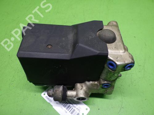 Used ABS pump BMW 5 Touring (E34) 518 i (113 hp) 29046424