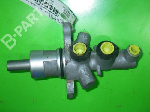 Used Brake master cylinder BMW 5 Touring (E39) 523 i (170 hp) 6367229