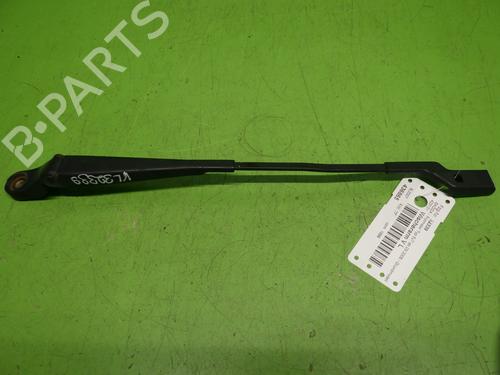 Used Front windshield wiper arm SKODA ROOMSTER (5J7) 1.9 TDI (105 hp) 30332031