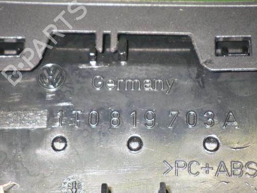 Air vent VW TOURAN (1T1, 1T2) 2.0 TDI 16V | BP14722964I21 