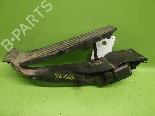 Used Pedal BMW 3 (E46) 330 xi (231 hp) 27601566