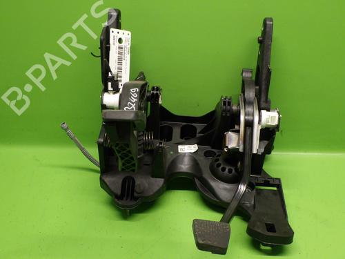 Used Pedal Pedal 37596433 37596433