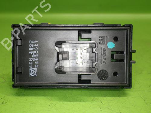 Right rear window switch OPEL ASTRA K Sports Tourer (B16) 1.2 Turbo (35) | BP27351028I28 