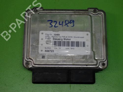Steuergerät für Steuergerät OPEL SIGNUM Hatchback (Z03) 1.9 CDTI (F48) (120 hp) 33998582 33998582