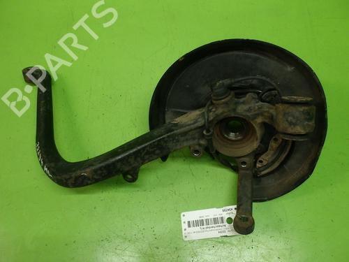Venstre hjullejehus spindel AUDI A4 B5 Avant (8D5) 2.5 TDI quattro (150 hp) 29602232