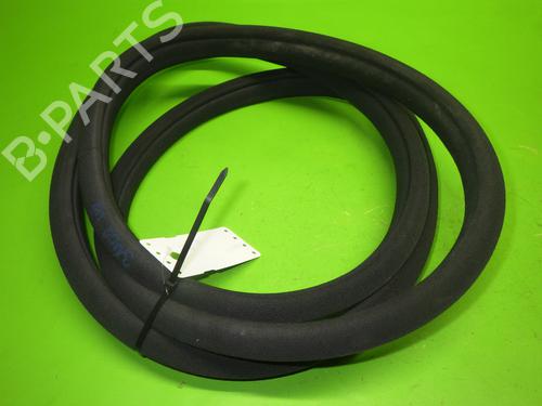 Used Rubber door seal MERCEDES-BENZ E-CLASS (W211) E 220 CDI (211.006) (150 hp) 14739398
