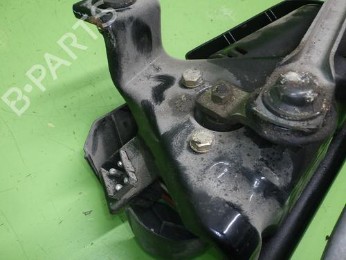 Front wipers mechanism BMW 3 Touring (E30) 316 i | BP30582231C83 