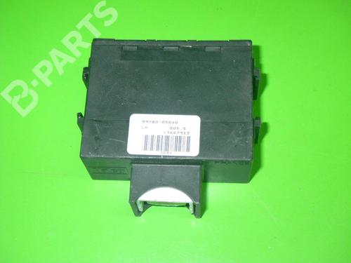 Used Electronic module TOYOTA AVENSIS (_T25_) 1.8 VVT-i (ZZT251_, ZZT251R) (129 hp) 6346537