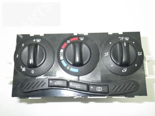 Used Climate control MERCEDES-BENZ A-CLASS (W168) A 170 CDI (168.008) (90 hp) 6352600