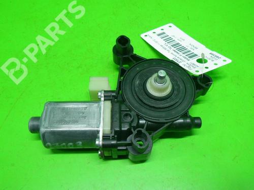 Raammechaniek links voor SKODA OCTAVIA III Combi (5E5, 5E6) 1.2 TSI (105 hp) 5Q0959801B