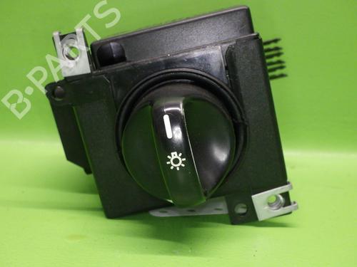 Used Headlight switch MERCEDES-BENZ A-CLASS (W168) A 160 (168.033, 168.133) (102 hp) 32253521