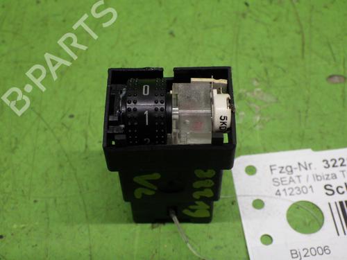 Pulsantiera SEAT IBIZA III (6L1) 1.4 16V (75 hp) 29046251