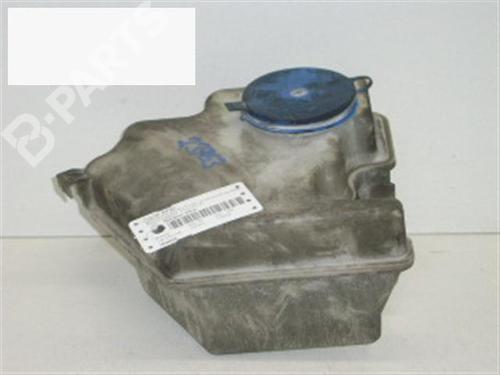 Used Windscreen washer tank MERCEDES-BENZ B-CLASS Sports Tourer (W245) B 180 CDI (245.207) (109 hp) 6349232