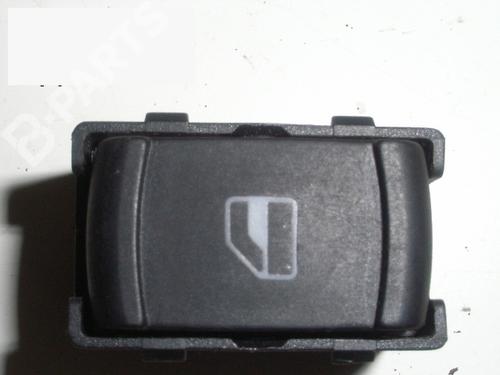 Venstre bagtil elrude kontakt VW PASSAT B5 Variant (3B5) 1.8 T (150 hp) 6343054