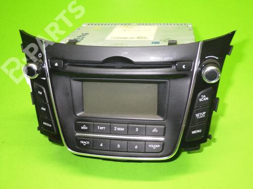Used Radio HYUNDAI i30 (GD) 1.4 CRDi (90 hp) 6380825
